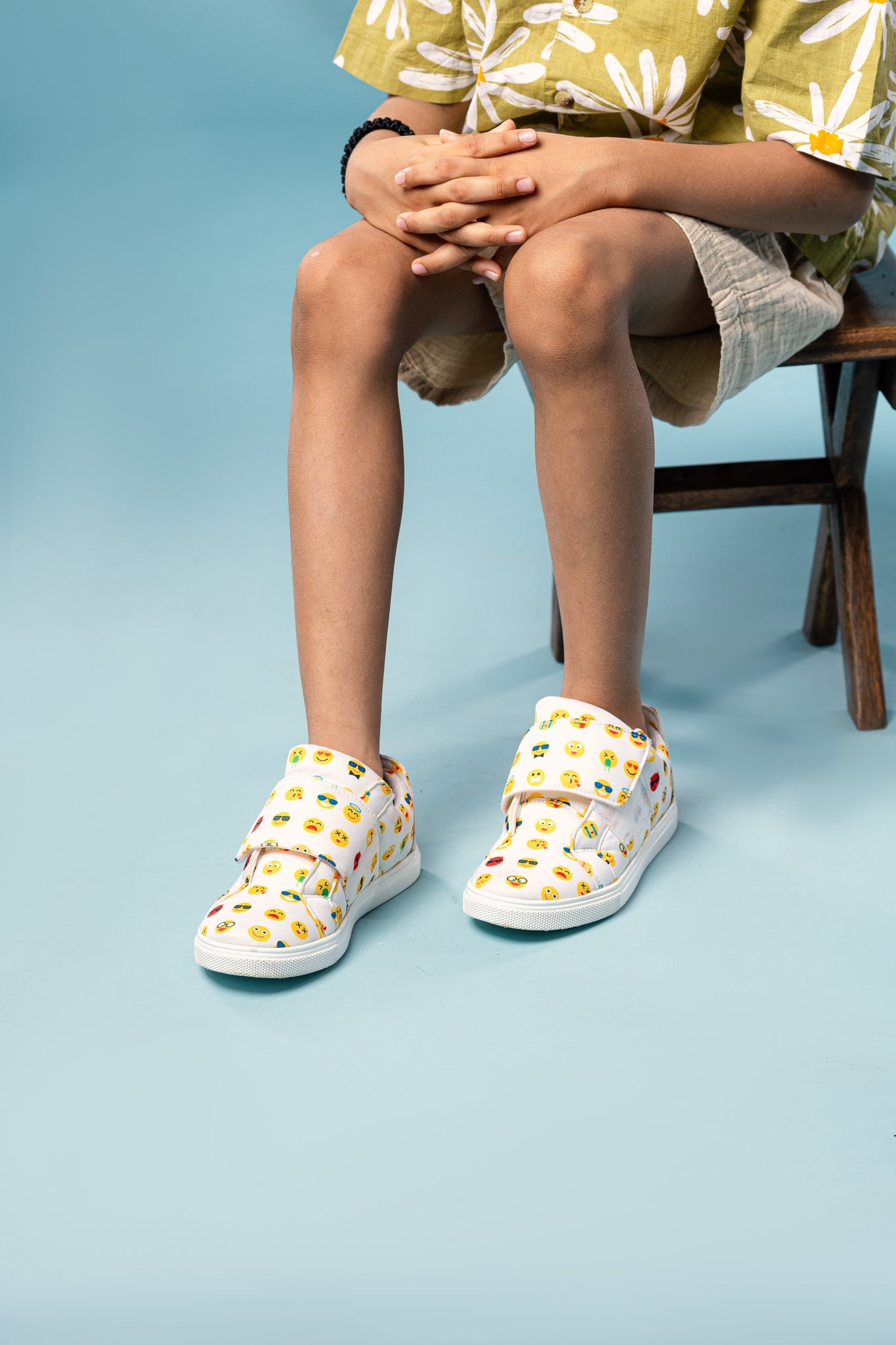 Emoji Kids Sneakers - White
